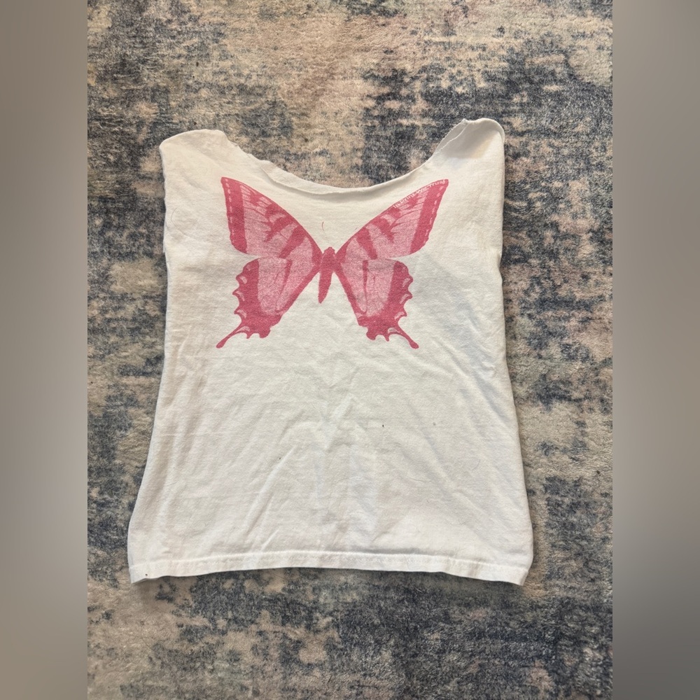 Off the shoulders butterfly top